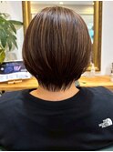 白髪ぼかしハイライト ナチュラルブラウン 大人ショート 艶髪