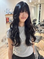 ホリデイズ ケアアンドスパ 練馬 豊島園(HOLIDAYS)&nbsp;ロングレイヤー／今っぽ可愛い／小顔カット