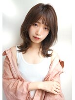 ルエ(rue)&nbsp;抜け感が大人可愛い小顔グレージュ×ワンカール外はね