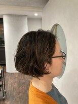 キー(KEY) 外国人風なエッジの効いたボブ