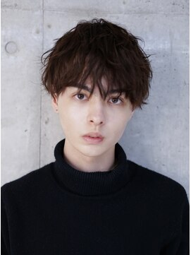 ゼンコー アオヤマ(ZENKO Aoyama) 黒髪×マッシュ×スパイラルパーマ【表参道、青山、原宿、渋谷】