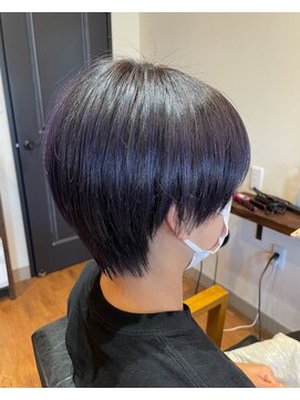 チルアウト(CHILL OUT) ショートボブ