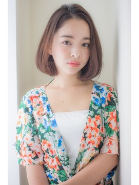 ロンドネートゥル 新潟(Lond naitre) 【Lond naitre本田】センターパートの小顔ボブ☆ペールベージュ