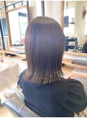 切りっぱなしミディアムボブ
