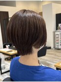 ショートカットショートボブミルクティーベージュカラー前髪あり