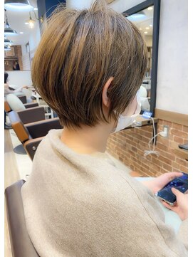 ナイロン 新潟店(NYLON.) ★くびレイヤーエモージュ斜めバング小顔愛されグレージュカラー