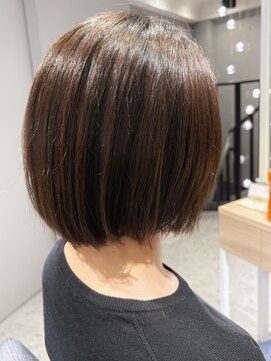 バイエイト(X８) ◎大人ボブ/切りっぱなしボブ