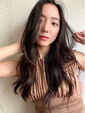 アルテ(ARTE) 【ARTE表参道/青山】グレージュ/イルミナ/レイヤーカット/002