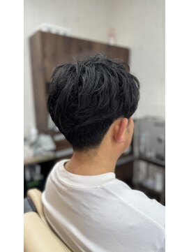 アングラーズ(ANGLERS) 上は無造作で躍動感、後ろはスッキリスタイル