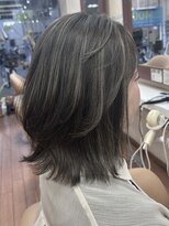 パルティール(Partir)&nbsp;ナチュラルハイライト×レイヤーカット