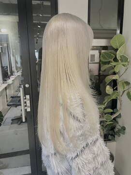 ニト(nito.) ホワイトベージュ