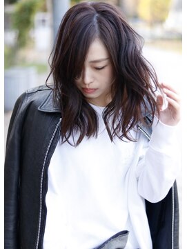 ソファ (sofa) ~ sofa ~ アッシュバイオレット×セミロングゆるパーマ