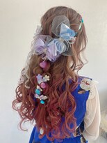 アミカ(Amica)&nbsp;推し盛り編み込みツイストハーフアップ/インスタ映え