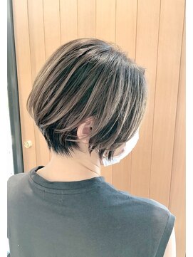 シャメル(Chamel) 大人可愛いハイライトショートスタイル◇透明感◇立体感◇