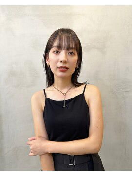 ヒュージ 三軒茶屋(huge) 外ハネボブミディアム×ニュアンスカラー_20代30代