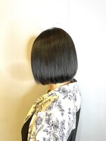 ブロッサム 東久留米店(Blossom)&nbsp;20代30代40代前下がりストレート小顔補正立体カット