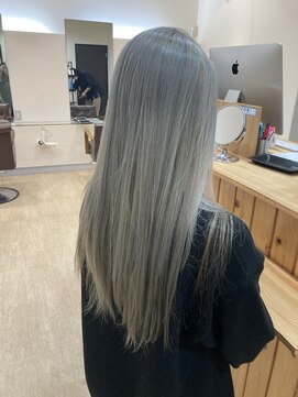 バルールバイおしゃれ泥棒(Valeur by) ホワイトシルバー