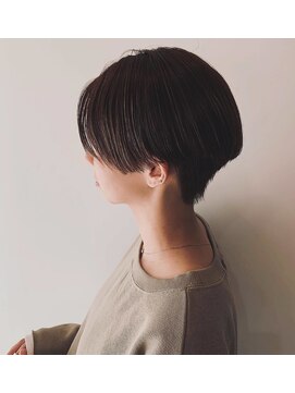 プレッジ(pledge) 髪が柔らかくみえるカラー×ショート