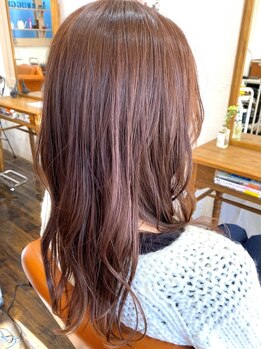 ブルージュ(BRUGGE)の写真/透明感が出るスモーキーカラーで女性らしさを表現します♪発色重視の方はフュージョニスト使用☆
