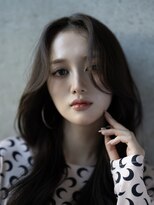 エインアンリー 明治神宮前(AIN.ANLY.)&nbsp;着物メルティカラーくびれロング似合わせカットロングレイヤー