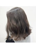 鎖骨ボブ　外ハネボブ　グレージュ