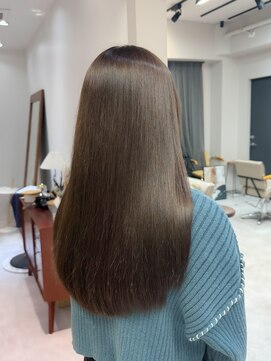 モク 立川(moc) 韓国風レイヤーカットブリーチダブルカラー前髪