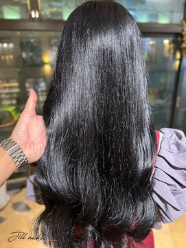 《姫路駅北　Jillankh》ネイビーグレー　暗髪　髪質改善カラー