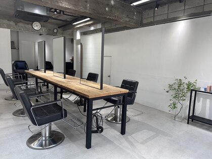 フゾンカウチ(fuzon kauti)の写真