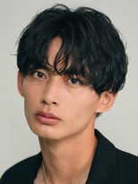 フィフス 大分(fifth)&nbsp;大分シャドウパーマメンズカットラウンドマッシュセンターパート