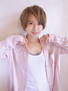 ナツヤ(NATSUYA) フェミニンショートボブ