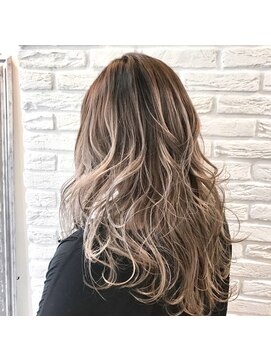 ヘアーブレイス(hair brace) 外国人風グラデーションカラー ブリーチ×2【hair brace】