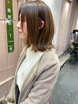 フロート 小阪店(float) 外ハネミディ_ココアブラウン,フリンジウェーブ