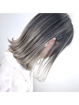 チェレ ロッソ 金剛店(Chere rosso) ナチュラルグラデーション×ハイライト×ベージュカラー