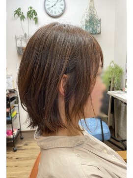 ヘアンドメイク リース(hair&make Wreath) 20代30代40代大人可愛いレイヤーボブ