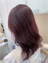 リル(re'll) 《花屋併設》ナチュラルハイライトカシスピンクカールラフ◎20代