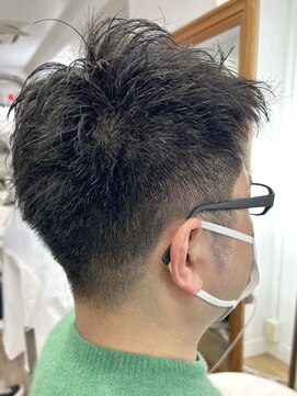 ヘッズ 本八幡店(HEADS) MEN'S HAIR センターパート ツイストスパイラル コンマヘア