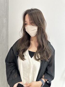 ヨーク(YOKE) YOKE ミルクティーブラウン顔まわりレイヤーロングブリーチなし