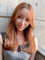 エミュ 表参道 青山(emu)&nbsp;大人カジュアルセンターパートオレンジベージュヘルシーロング