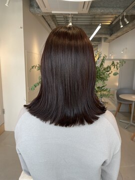 シダ(sida SAIIN) 20代30代40代切りっぱなしワンレングス黒髪