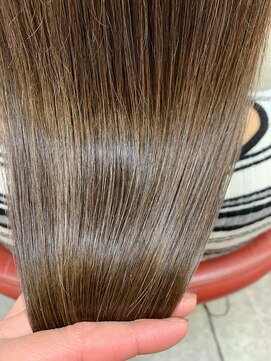 ロマンヤカタ ファース(ROMAN YAKATA fars) 髪質改善　美髪ケア　艶髪　ウルトワトリートメント@田代2/4