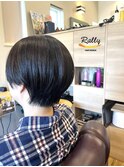 ショートボブ