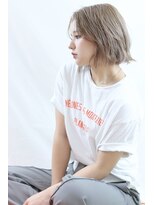 ビューティーアンドフリー ハチ(Beauty&Free 8 HACHI) 外ハネボブ/透明感カラー/ハイトーンカラー