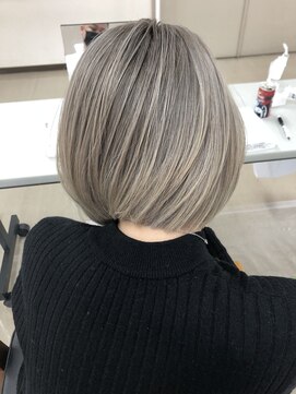 ヘアーラボ 樟葉(Hair Labo) シャドールーツ