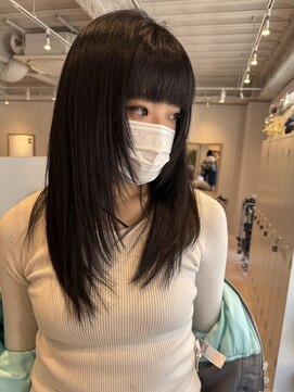 マルフェ 天王寺(marfe) ウルフレイヤーグレージュ透明感カラーミディアムストレート