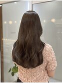 透明感オリーブグレージュ