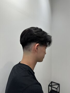 ジュール メンズ 大分(Joule men's) メンズカット/パーマ/ブリーチ/眉毛/フェザーショート[大分駅]