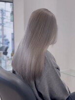 エスアンドケー 下通店(S&K)&nbsp;ホワイトシルバー/ブリーチカラー