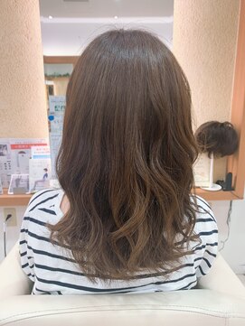 イマージュ アヴェダ 八王子店(Image AVEDA) ピンク・バイオレットカラー