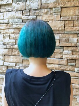 エノモト(ENOMOTO) ハイトーンカラー×ミニマルボブ20代30代