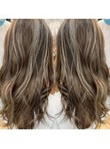 ハーフアップもフルアップもダウンスタイルも可愛い☆